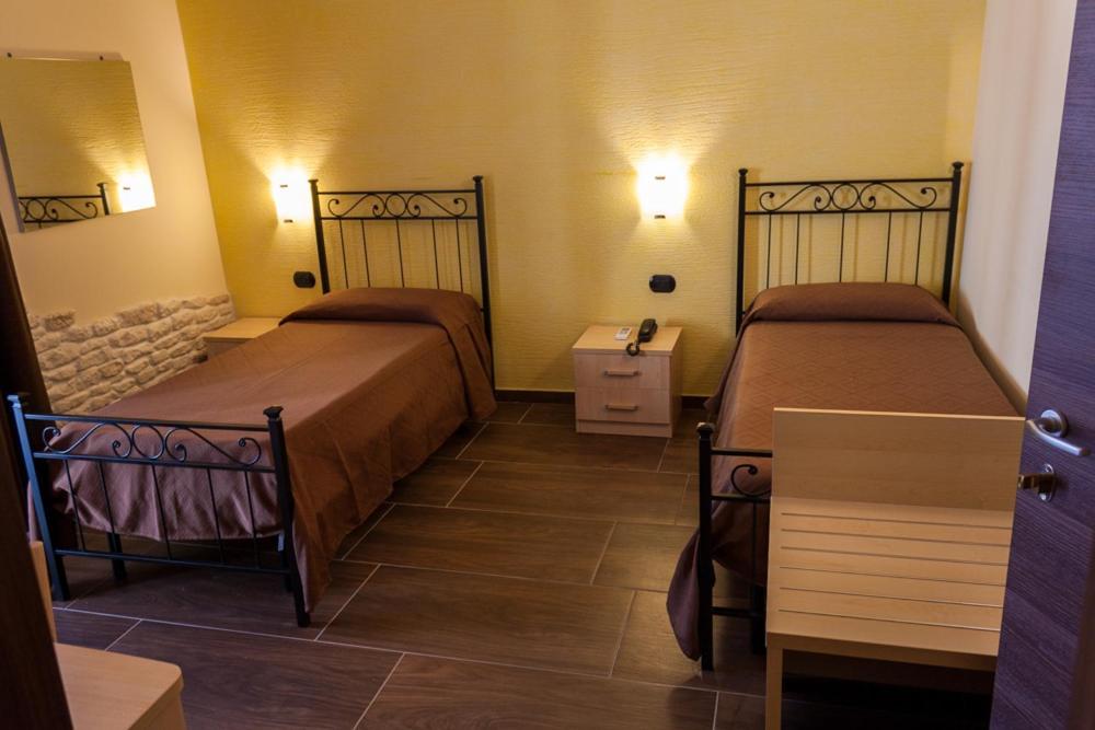 Hotel Zabbara ليكاتا المظهر الخارجي الصورة
