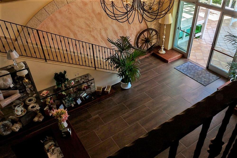 Hotel Zabbara ليكاتا المظهر الخارجي الصورة
