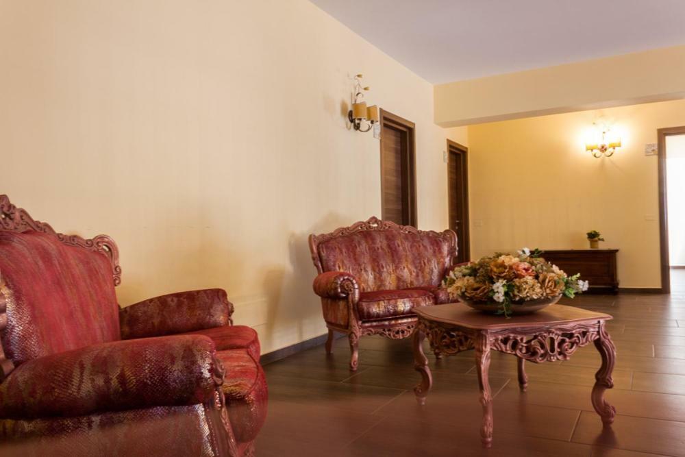 Hotel Zabbara ليكاتا المظهر الخارجي الصورة